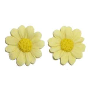  Yellow Clay Flower Pierced Earrings Jewelry