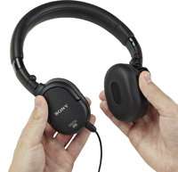  Sony MDR NC200D Digital Noise Canceling Headphones 